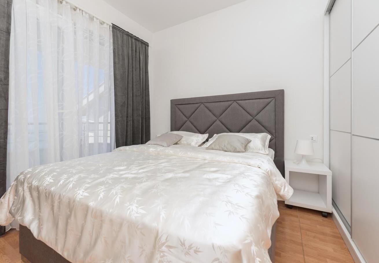 Apartments Ivi - 100 M From Pebble Beach Drašnice Zewnętrze zdjęcie