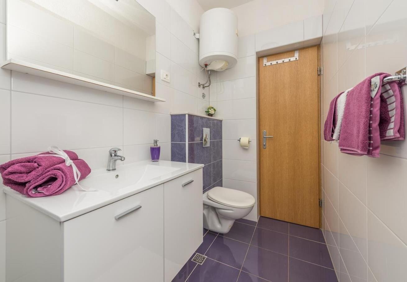 Apartments Ivi - 100 M From Pebble Beach Drašnice Zewnętrze zdjęcie