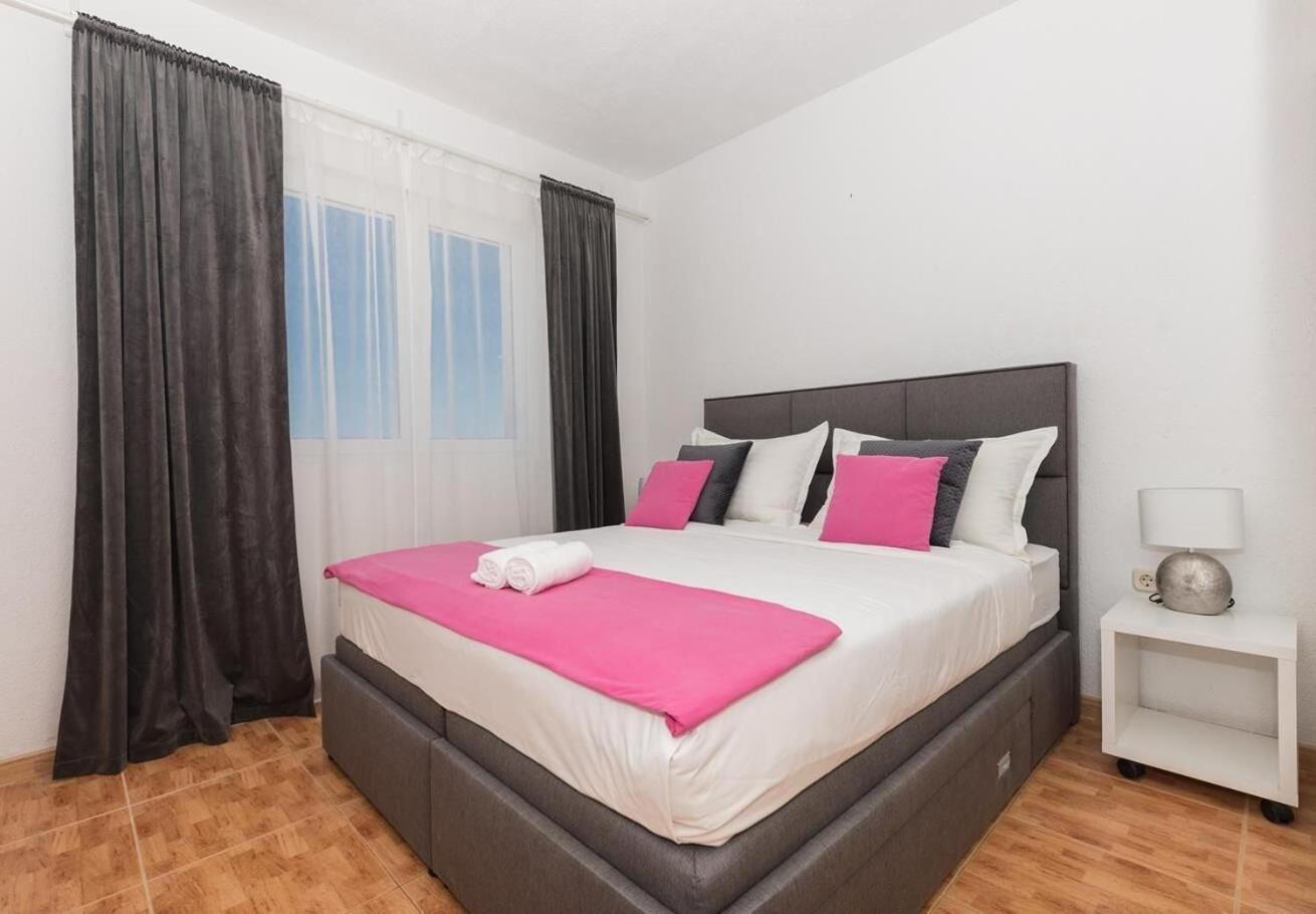 Apartments Ivi - 100 M From Pebble Beach Drašnice Zewnętrze zdjęcie