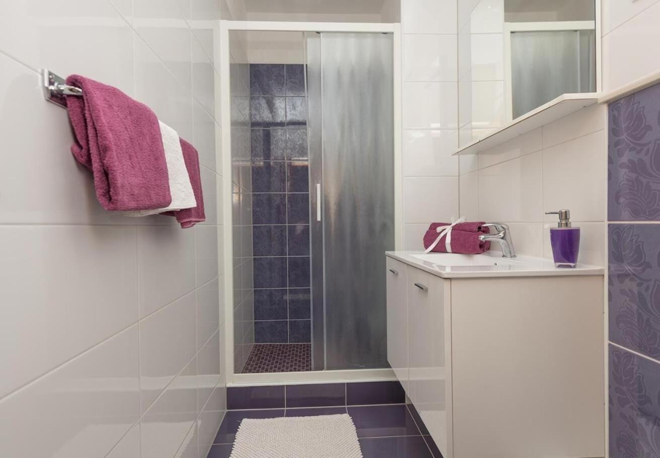 Apartments Ivi - 100 M From Pebble Beach Drašnice Zewnętrze zdjęcie