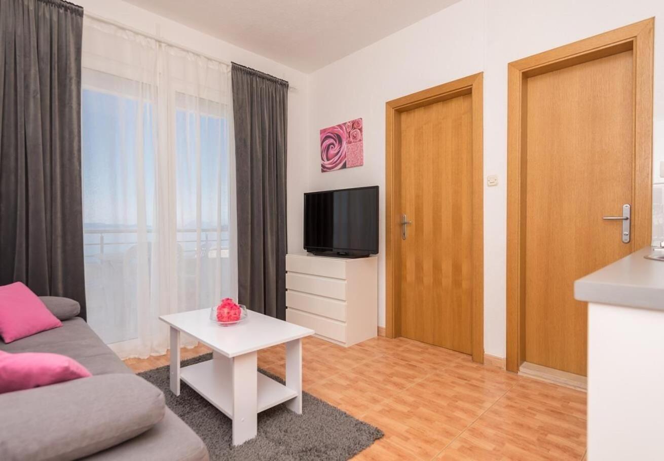 Apartments Ivi - 100 M From Pebble Beach Drašnice Zewnętrze zdjęcie